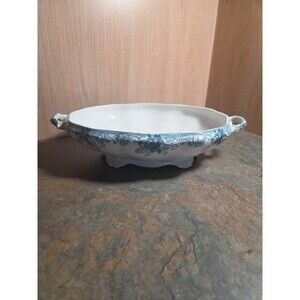 John Maddox & sons Royal Vitrious casserole/ serving dish Vintage From England